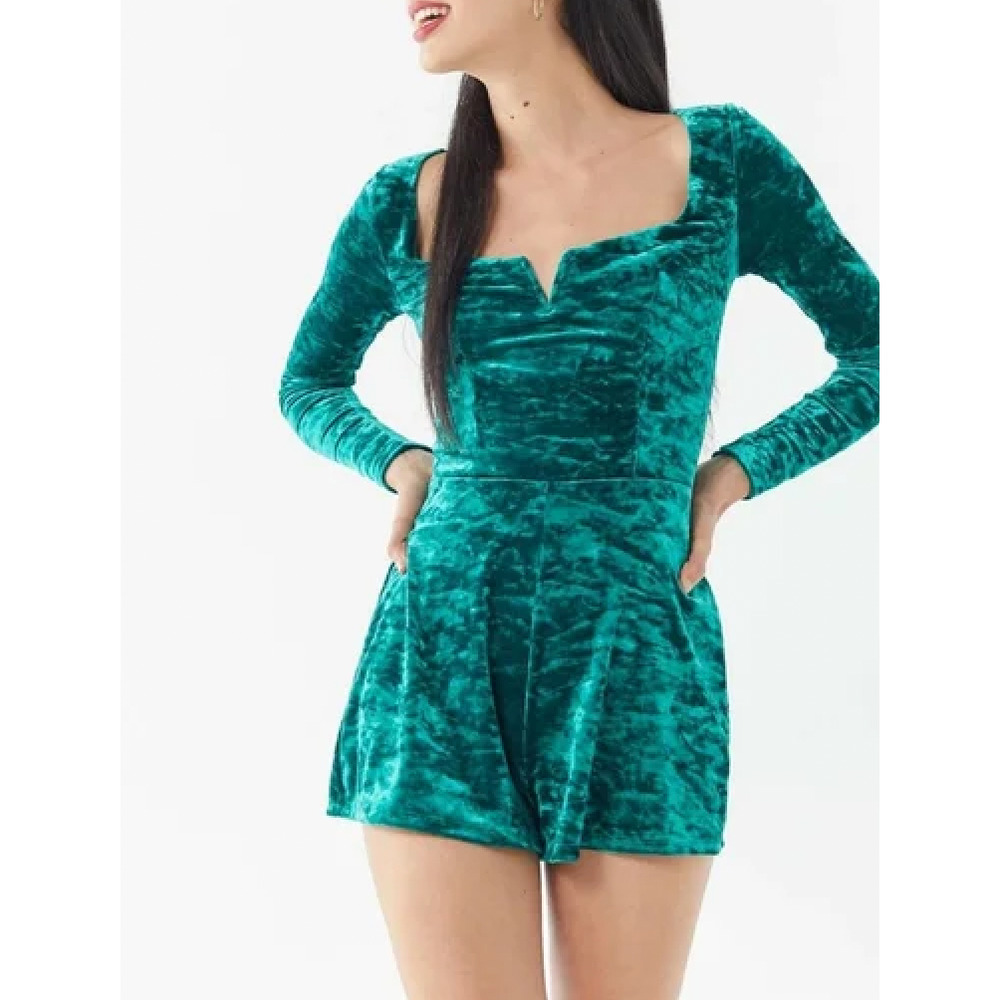 NWT Urban Outfitters Sasha Long Sleeve Velvet Romper in Emerald Green Size Small